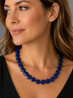 VTG TRIFARI Navy Blue Square Acrylic Beaded Collar Necklace